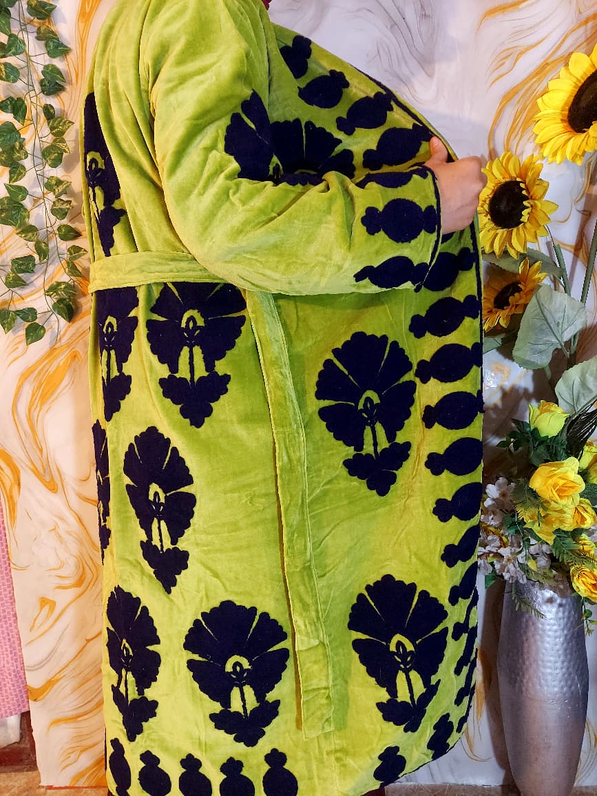 Velvet Suzani Embroidered Kimono Robe – Parrot Green Bohemian Long Coat