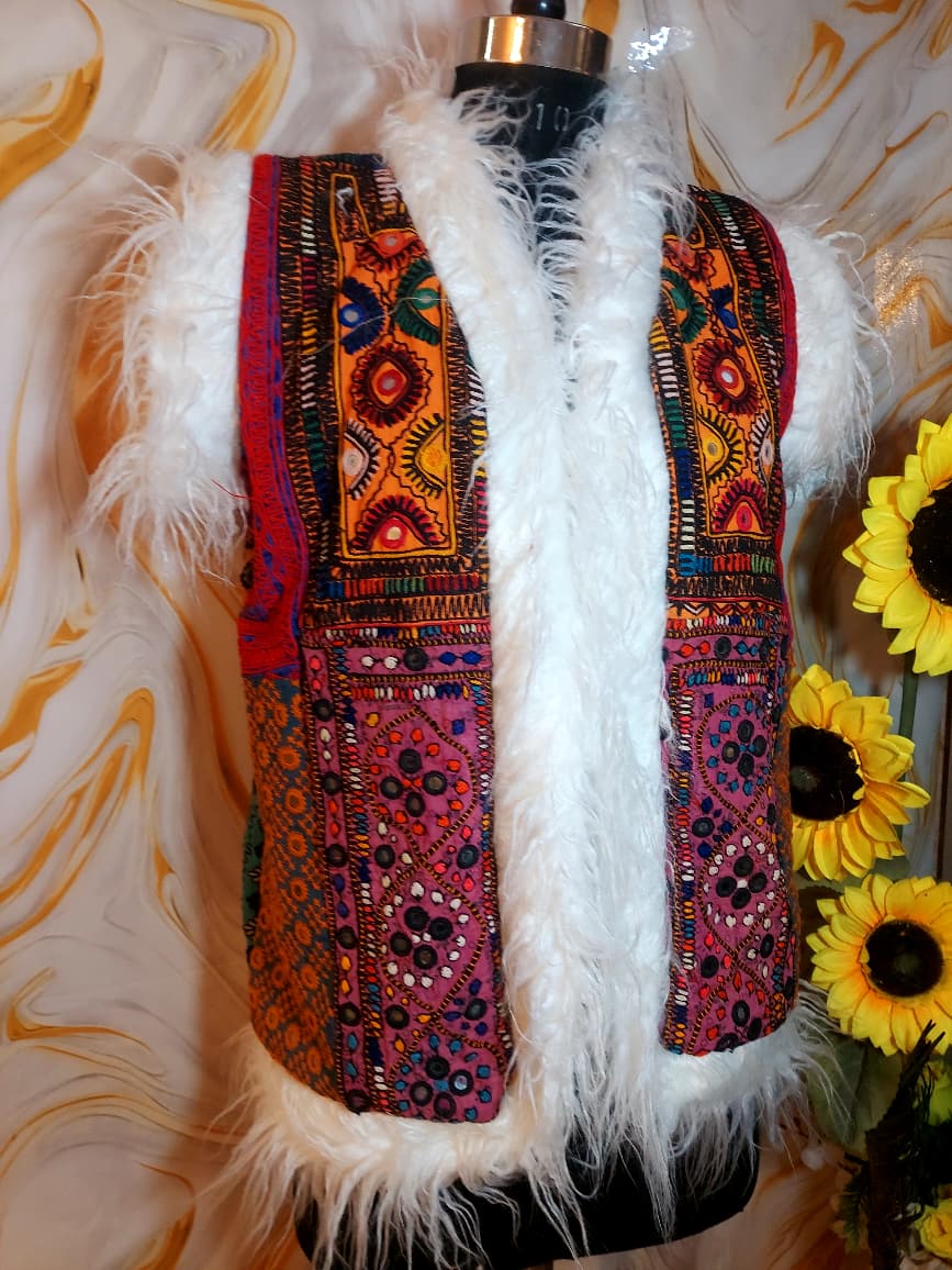 Vintage Banjara Vest: Embroidered Patchwork Afghan Jacket with Faux Fur