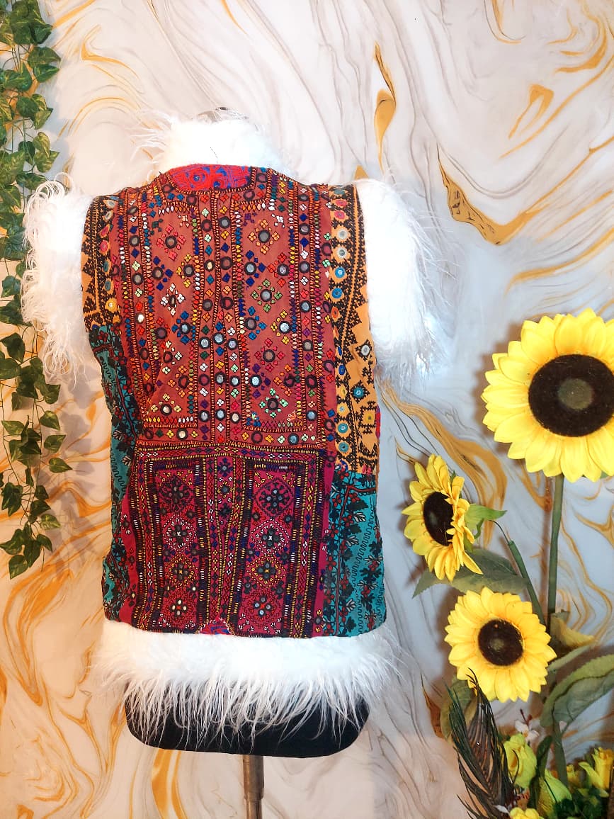 Vintage Banjara Vest: Embroidered Patchwork Afghan Jacket with Faux Fur