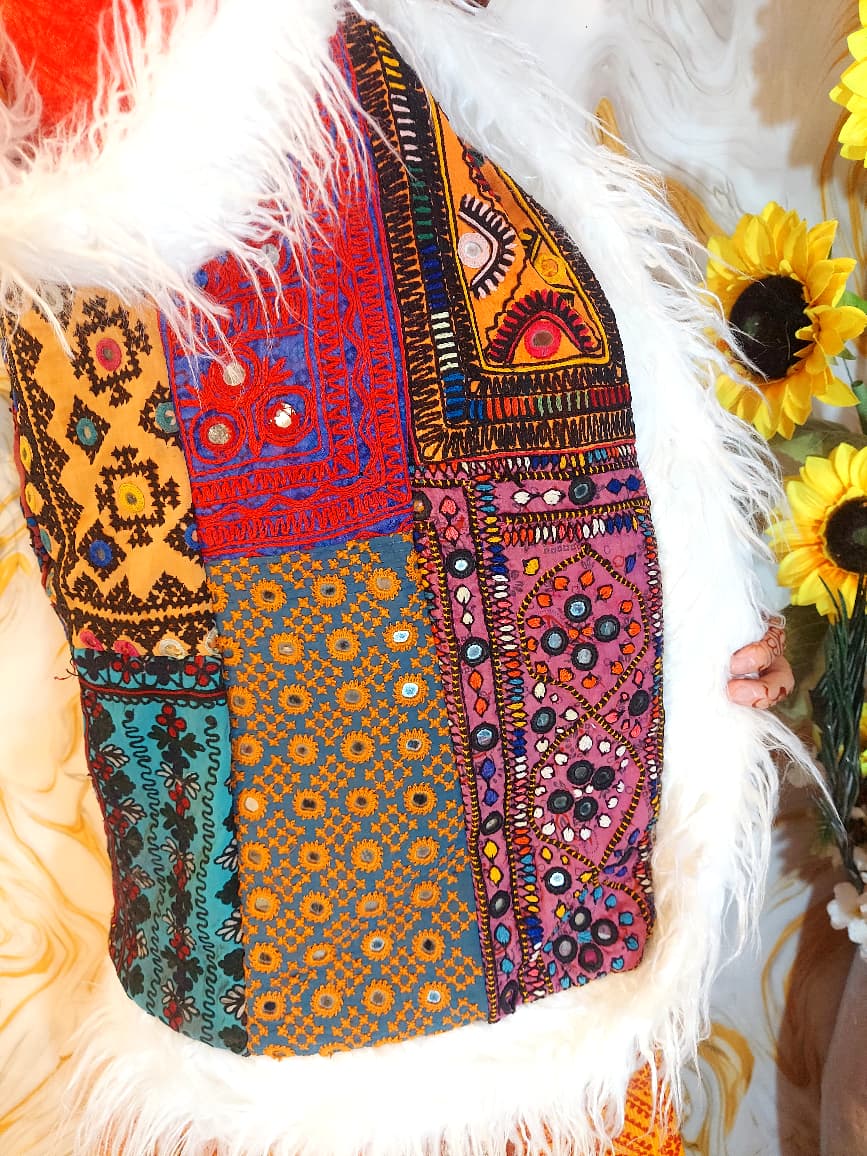 Vintage Banjara Vest: Embroidered Patchwork Afghan Jacket with Faux Fur