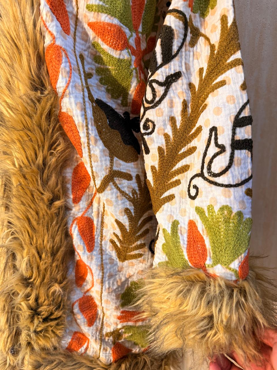 Vintage Kantha Suzani Fur Hoodie Coat, kantha Hoodie jacket, kantha Jacket, Vintage kantha Coat, Festival Coat,
